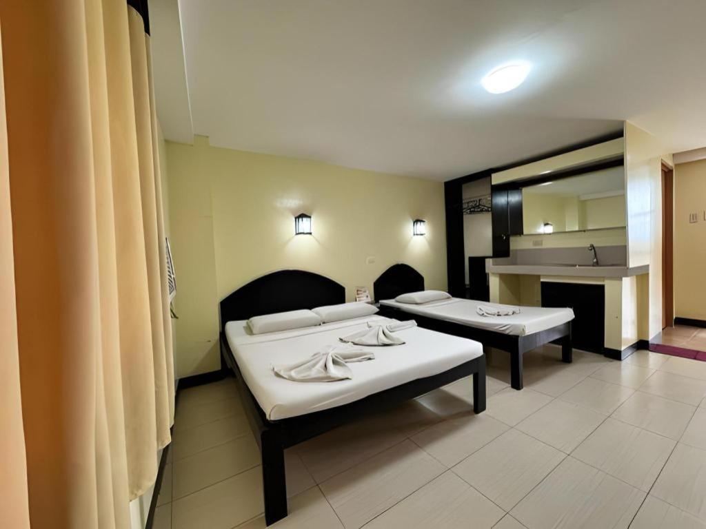 Sampaguita Suites Plaza Garcia Cebú Exterior foto