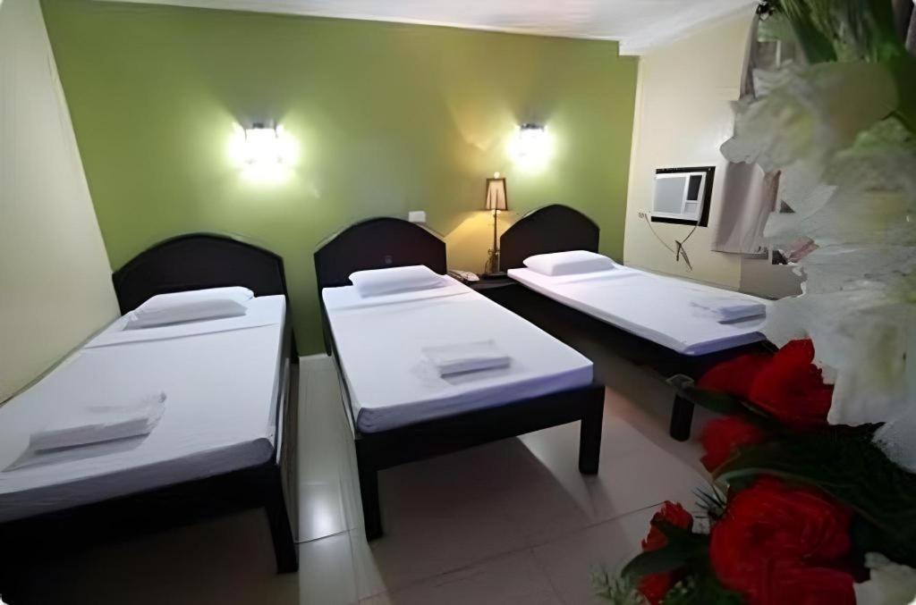 Sampaguita Suites Plaza Garcia Cebú Exterior foto