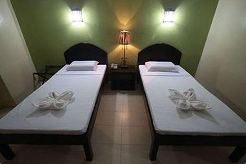 Sampaguita Suites Plaza Garcia Cebú Exterior foto